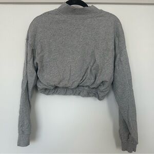 Forever 21 Gray Cropped Bubble Sweatshirt